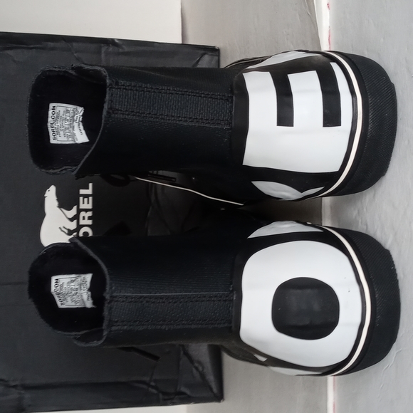 BRAND NEW SOREL CHEYANNE METRO HI WP - Picture 6 of 16